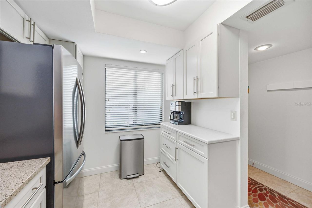 7754 Eagle Creek Drive, Unit 7512, Sarasota, FL 34243 Photo