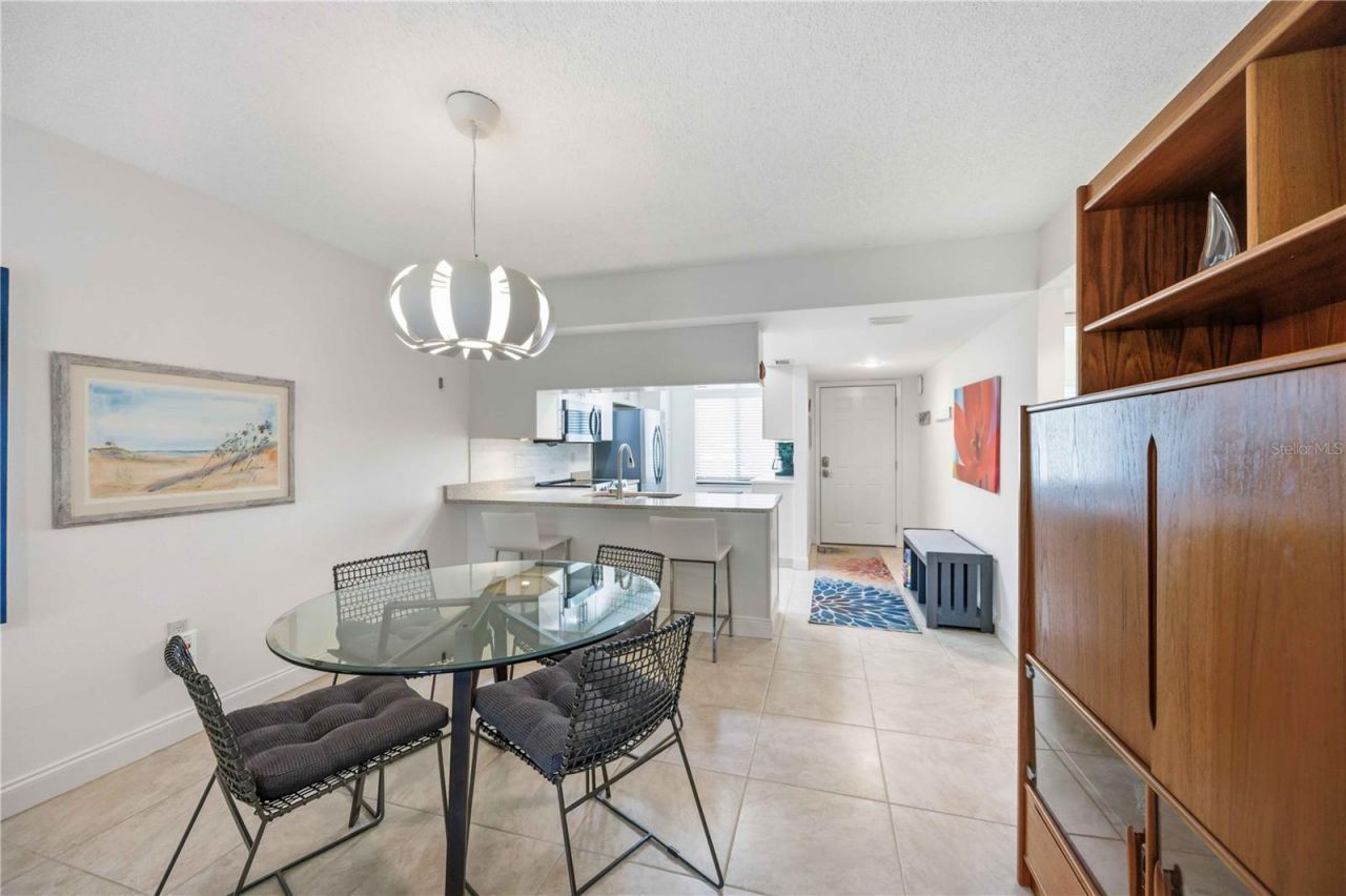 7754 Eagle Creek Drive, Unit 7512, Sarasota, FL 34243 Photo