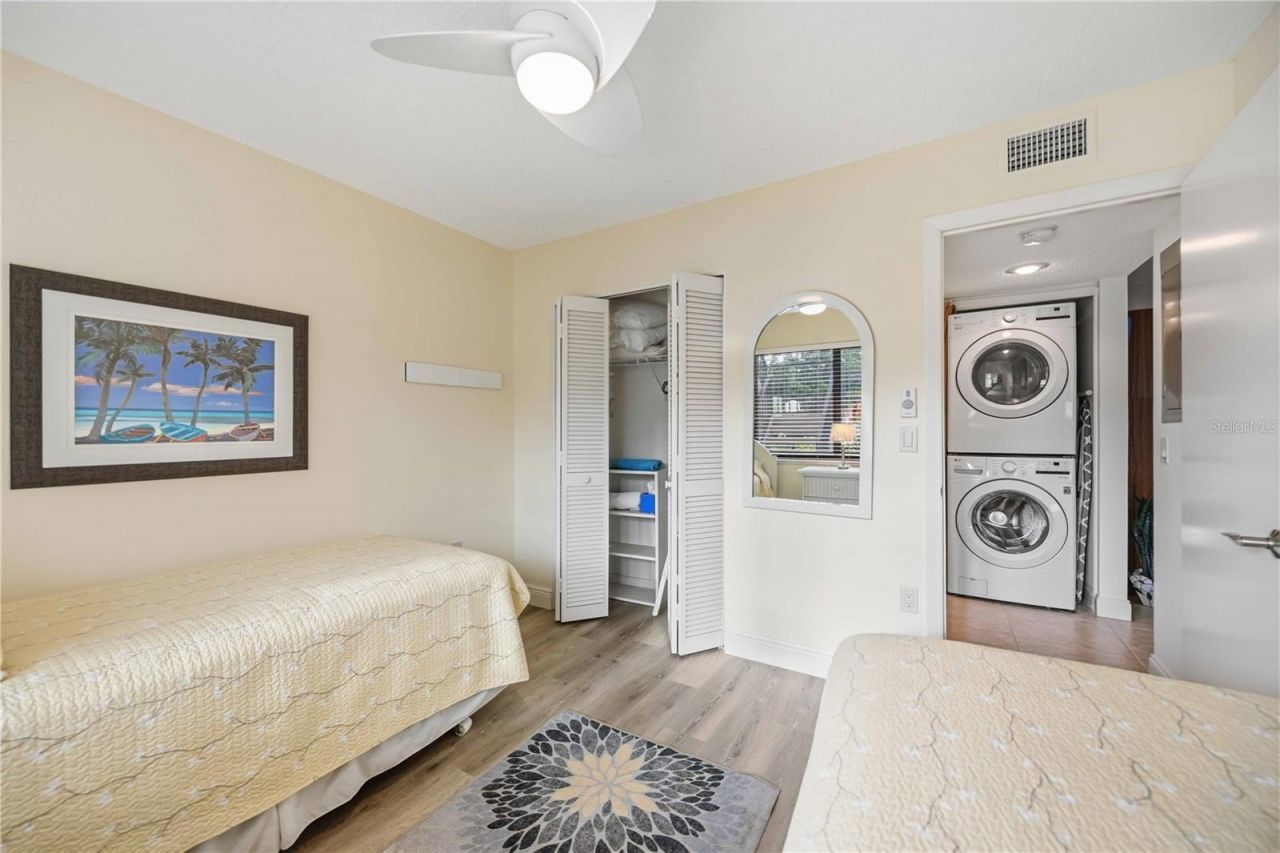7754 Eagle Creek Drive, Unit 7512, Sarasota, FL 34243 Photo