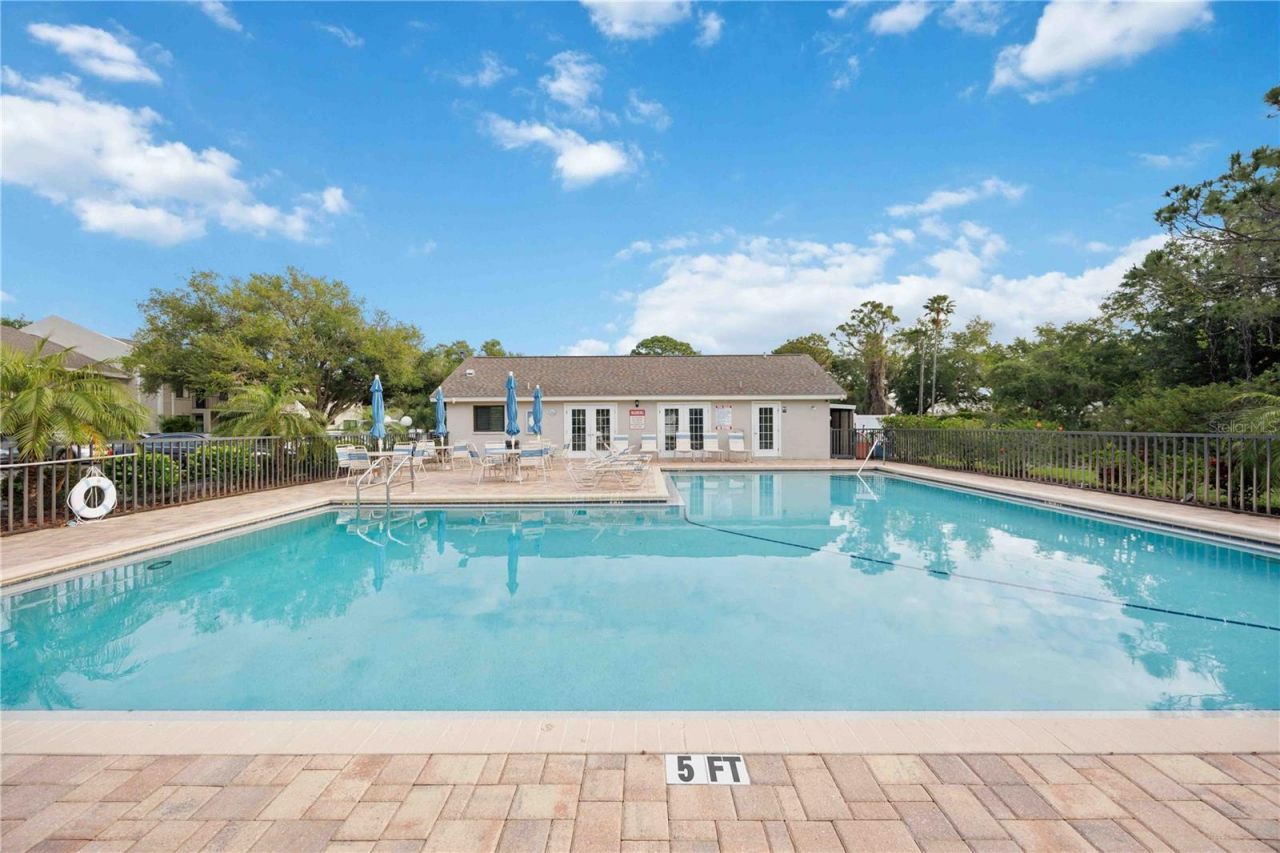 7754 Eagle Creek Drive, Unit 7512, Sarasota, FL 34243 Photo