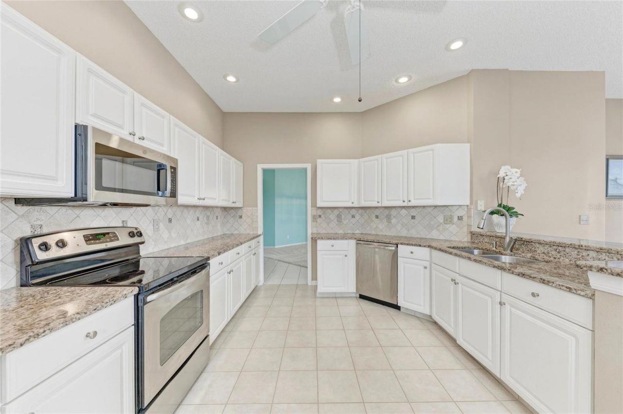 4514 50th Drive W, Bradenton, FL 34210 Photo