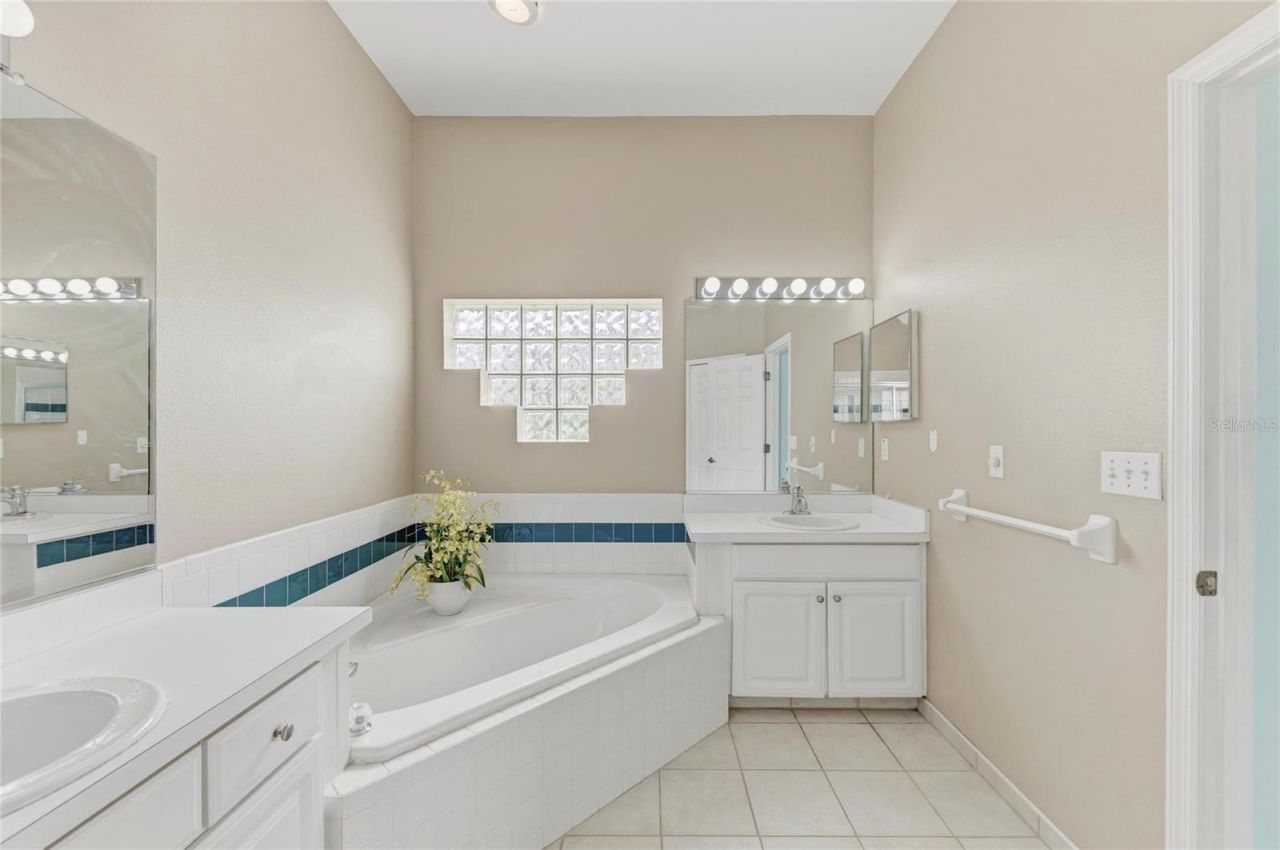 4514 50th Drive W, Bradenton, FL 34210 Photo