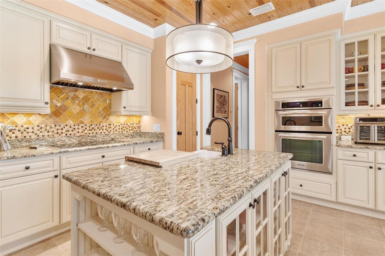 10615 NE 104th Circle, Oxford, FL 34484 Photo