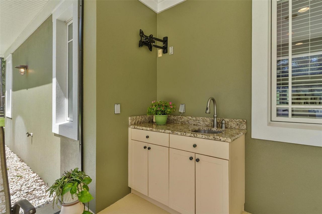 10615 NE 104th Circle, Oxford, FL 34484 Photo