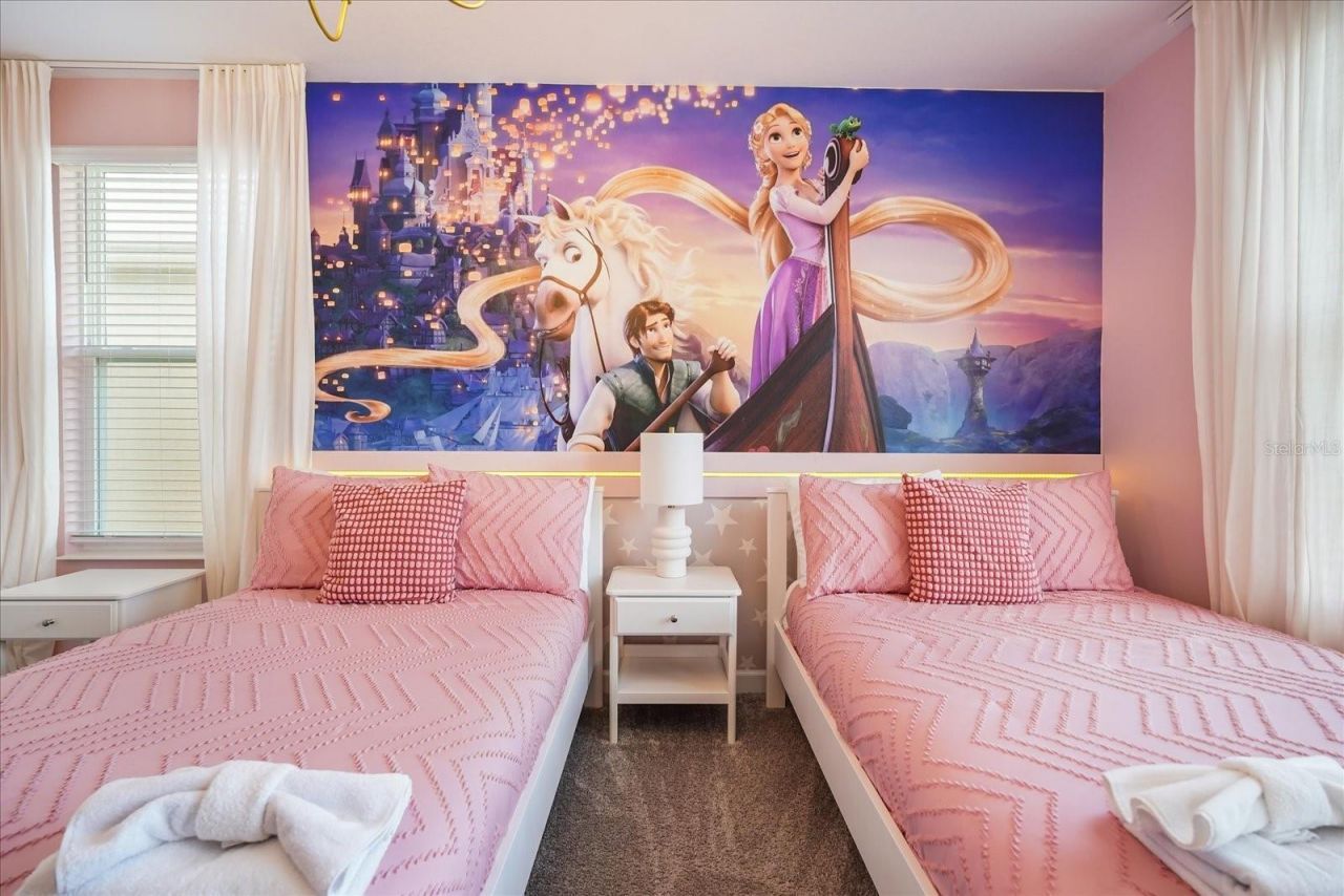 8946 Play Through Drive , Davenport, FL 33896 Photo