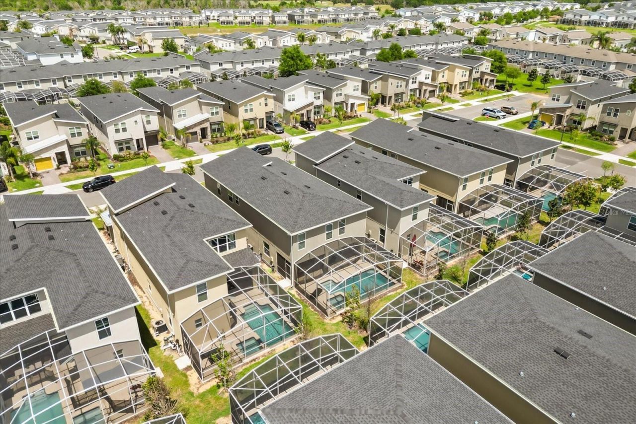 8946 Play Through Drive , Davenport, FL 33896 Photo