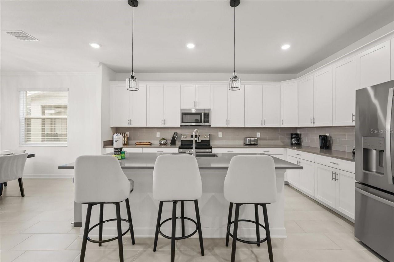 8946 Play Through Drive , Davenport, FL 33896 Photo