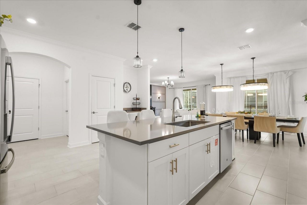 8946 Play Through Drive , Davenport, FL 33896 Photo