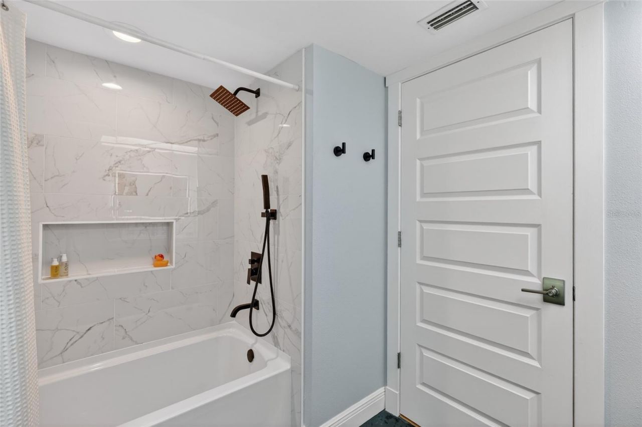 14013 Shady Shores Drive, Tampa, FL 33613 Photo