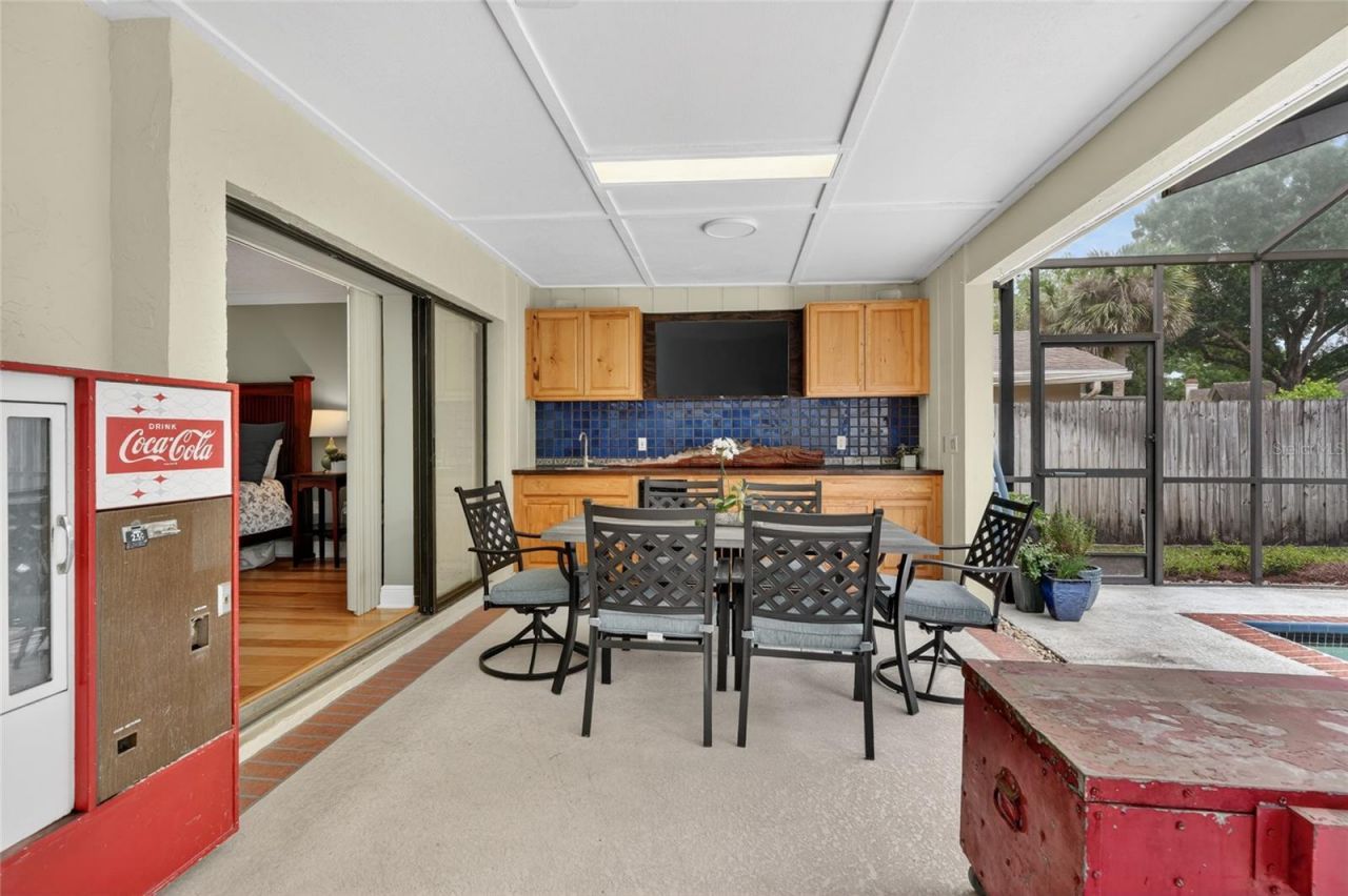 14013 Shady Shores Drive, Tampa, FL 33613 Photo