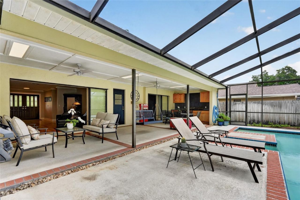 14013 Shady Shores Drive, Tampa, FL 33613 Photo