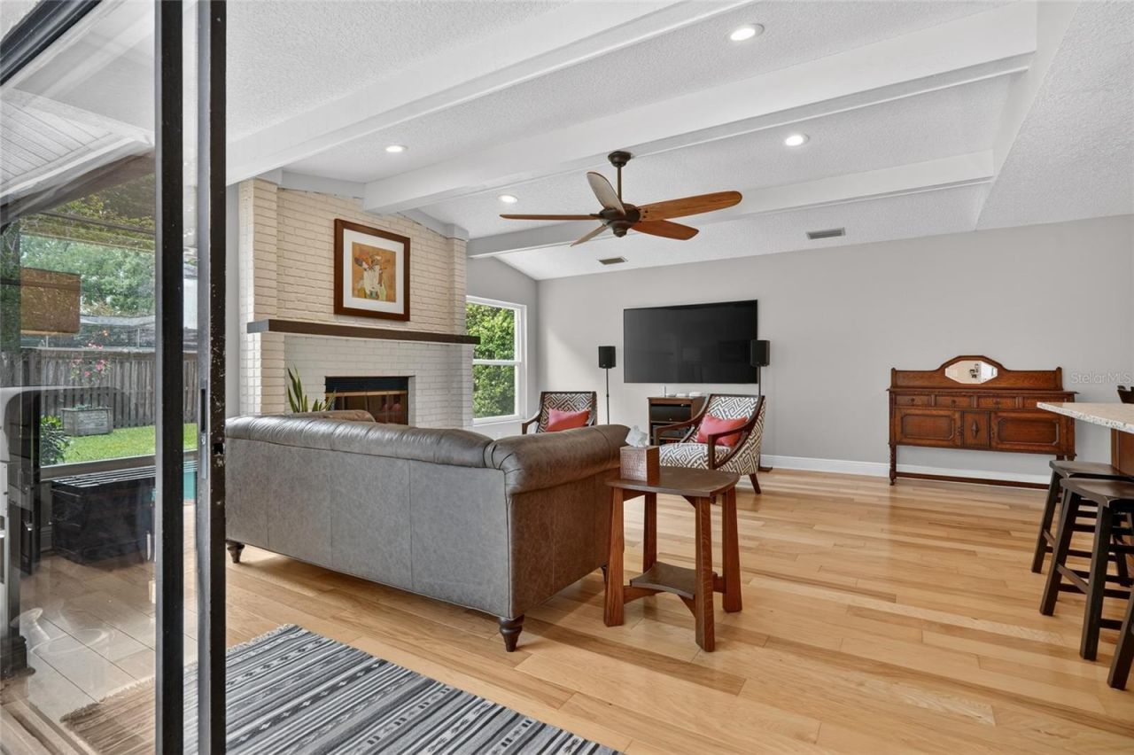 14013 Shady Shores Drive, Tampa, FL 33613 Photo