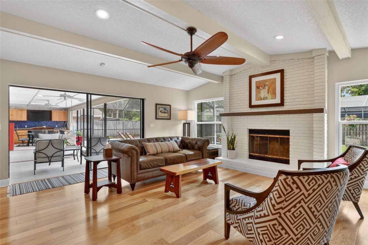 14013 Shady Shores Drive, Tampa, FL 33613 Photo