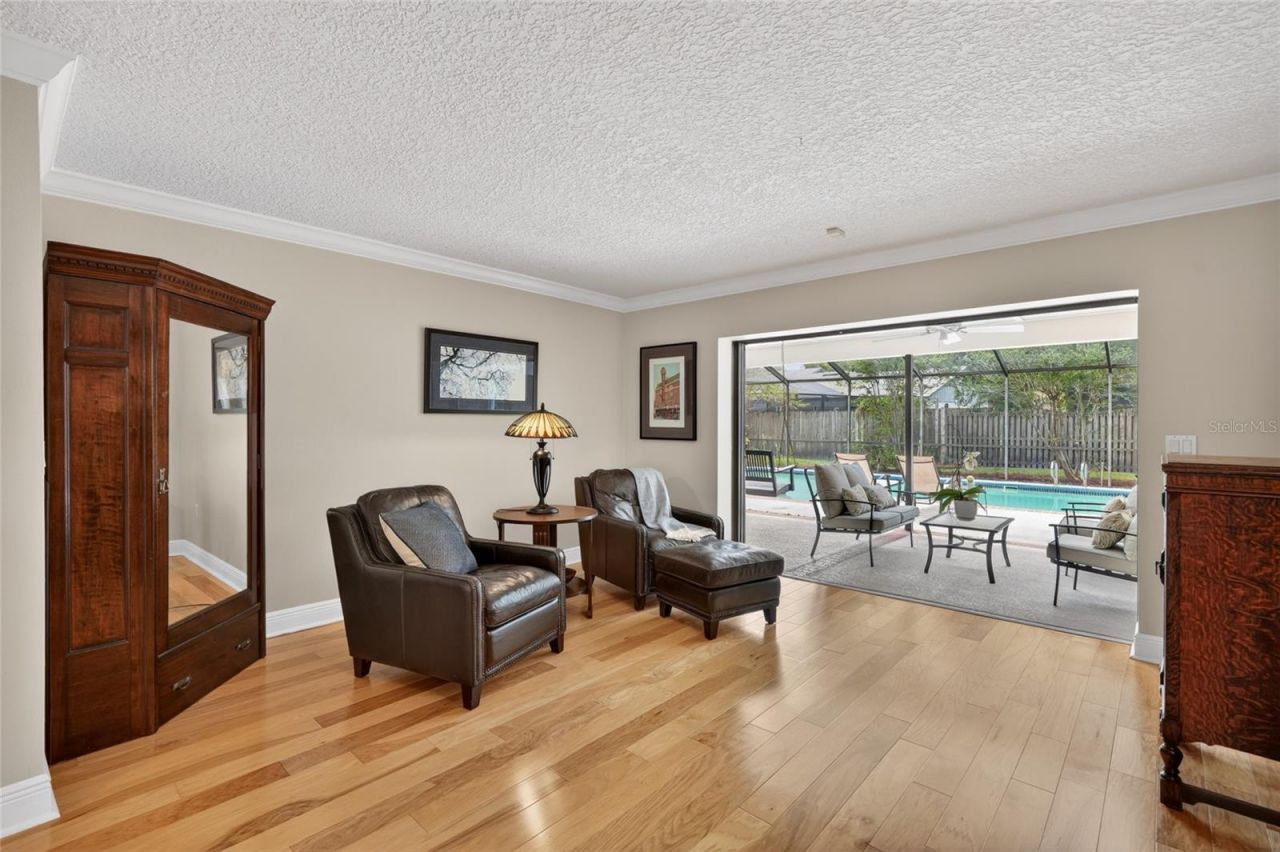 14013 Shady Shores Drive, Tampa, FL 33613 Photo