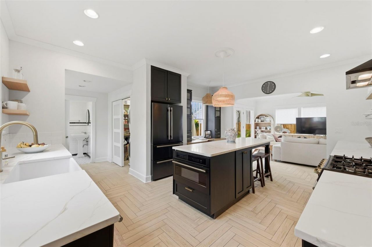 816 16th Avenue Ne, Saint Petersburg, FL 33704 Photo