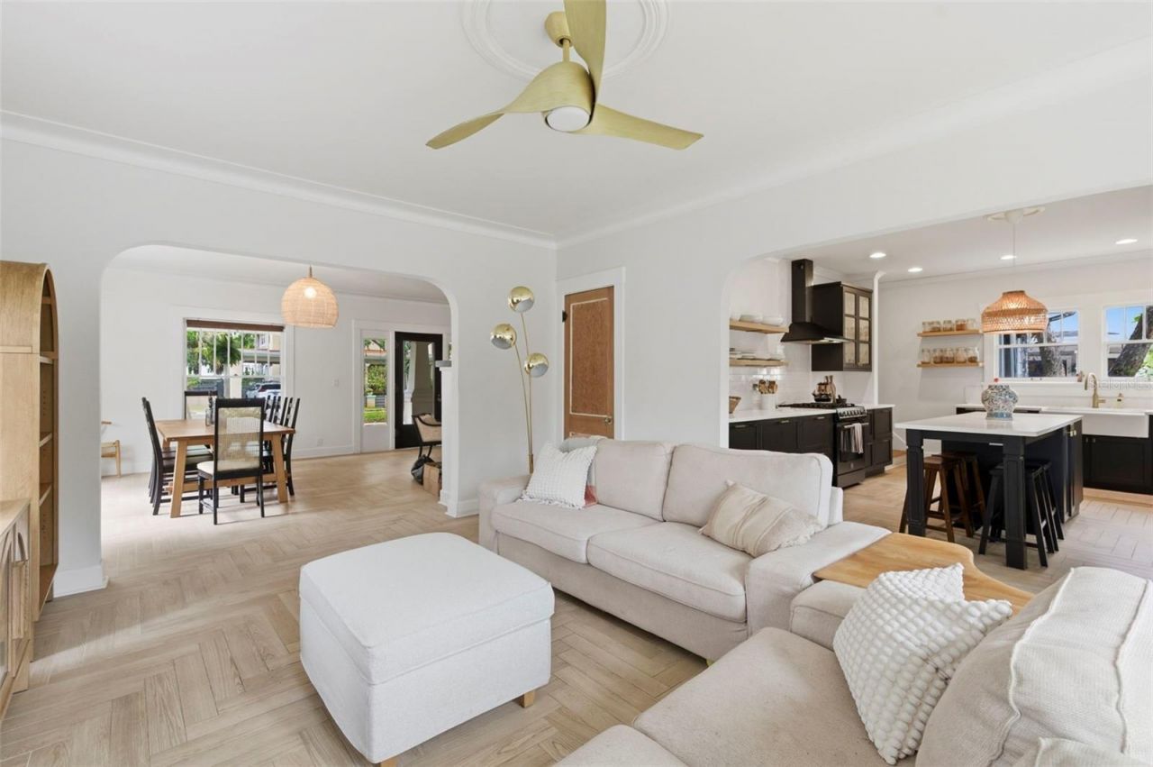 816 16th Avenue Ne, Saint Petersburg, FL 33704 Photo