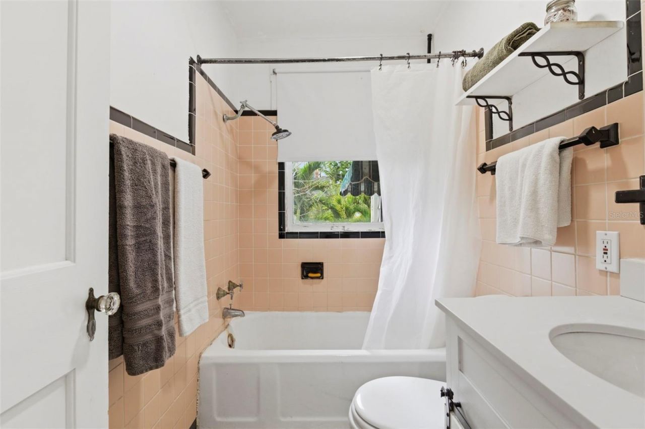 816 16th Avenue Ne, Saint Petersburg, FL 33704 Photo