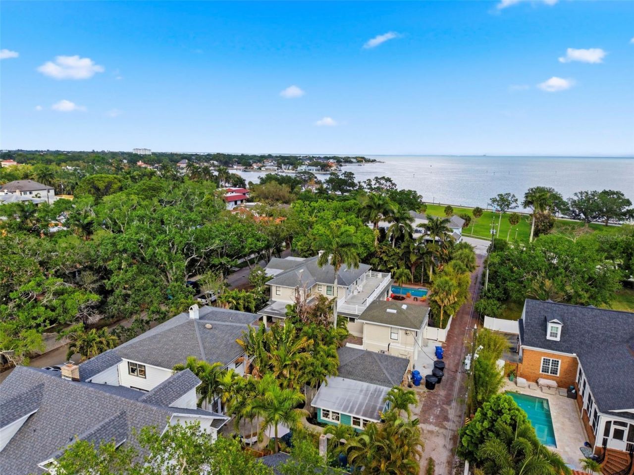 816 16th Avenue Ne, Saint Petersburg, FL 33704 Photo
