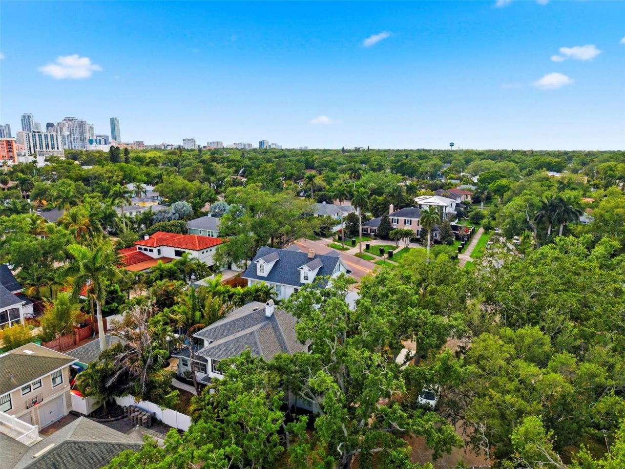 816 16th Avenue Ne, Saint Petersburg, FL 33704 Photo
