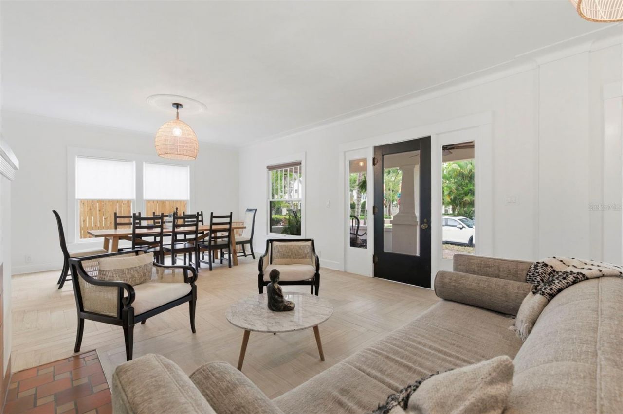 816 16th Avenue Ne, Saint Petersburg, FL 33704 Photo
