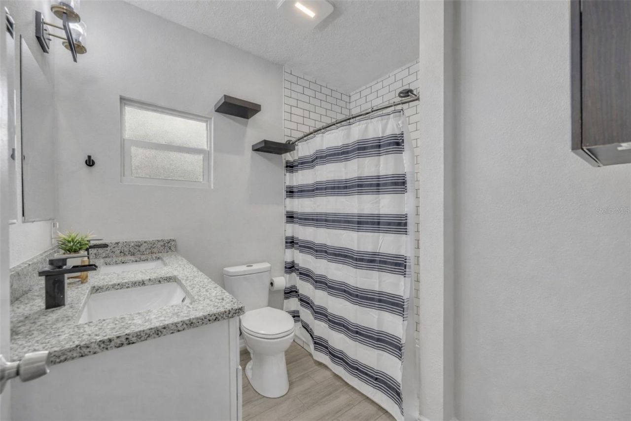 4248 Minoso Street, Orlando, FL 32811 Photo