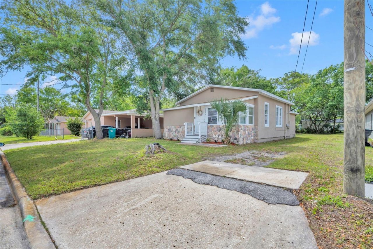 4248 Minoso Street, Orlando, FL 32811 Photo