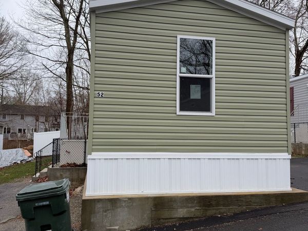 435 High , Unit #52, Mystic, CT 06355