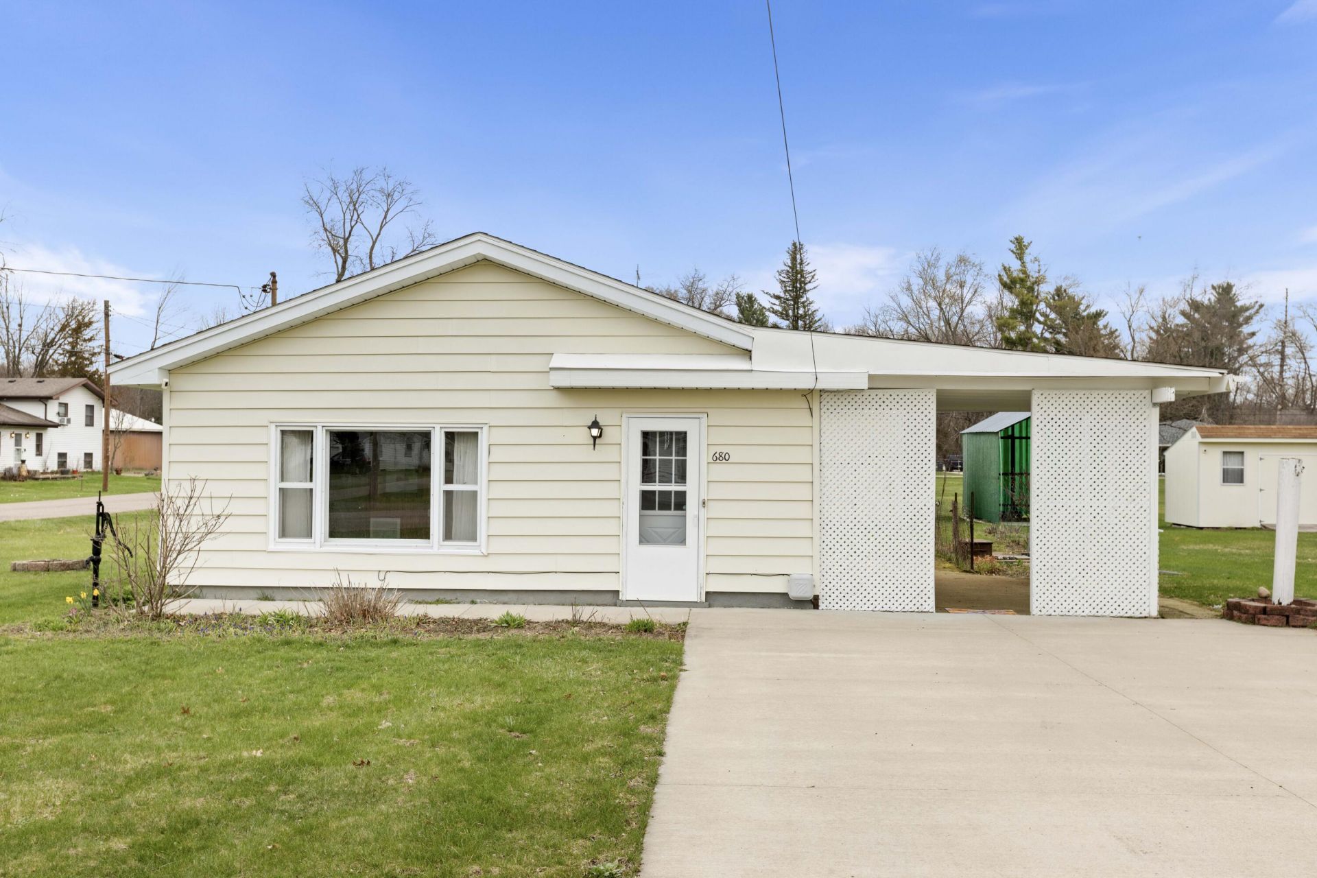 680 Wellington Avenue, Battle Creek, MI 49037 Main Photo