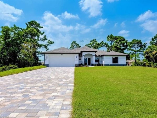 798 Bell BLVD S, LEHIGH ACRES, FL 33974