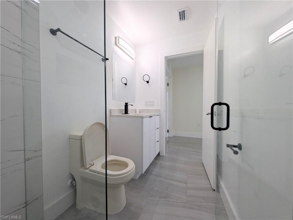 798 Bell Blvd S, Lehigh Acres, FL 33974 Photo