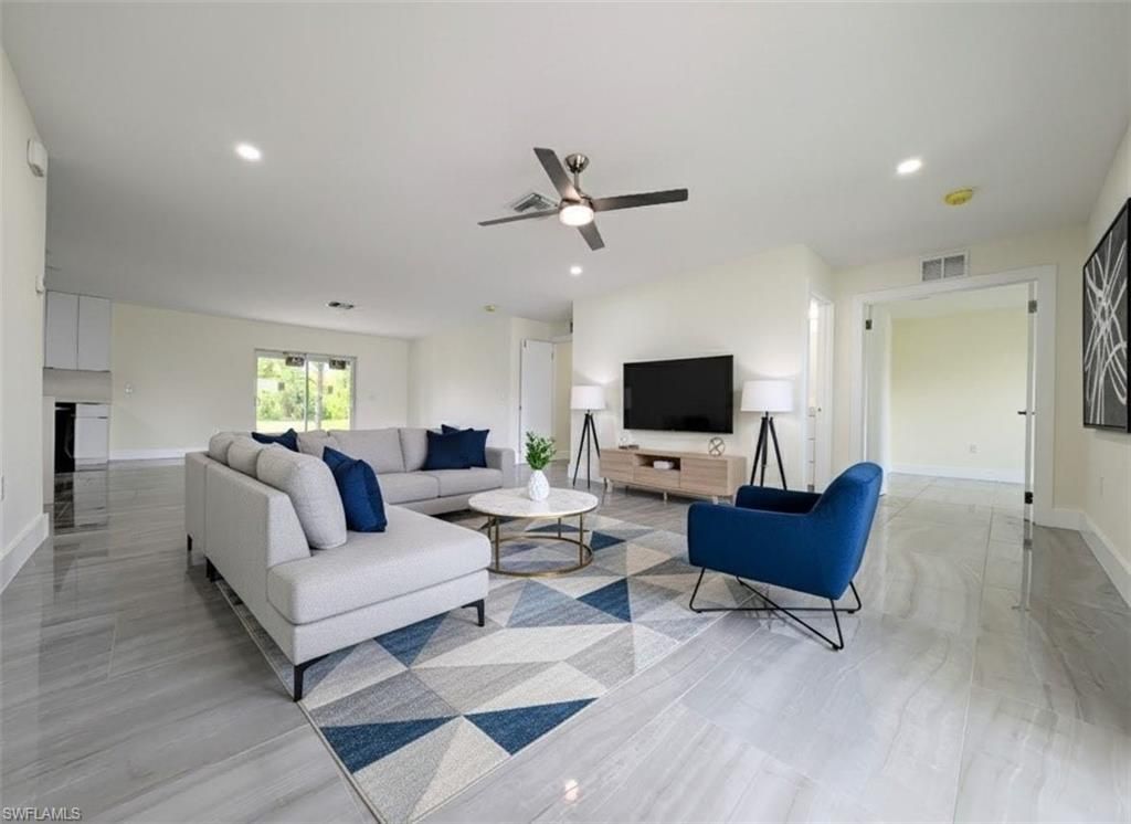 798 Bell Blvd S, Lehigh Acres, FL 33974 Photo