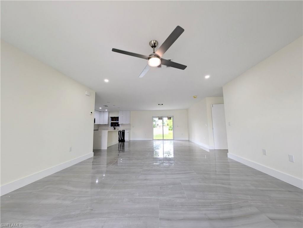 798 Bell Blvd S, Lehigh Acres, FL 33974 Photo