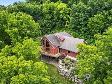 59261 County Road 7, Zumbro Falls, MN 55991