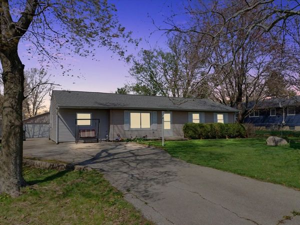 408 E Benham Street , Tolono, IL 61880