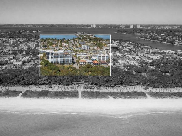 8233 Harding Ave , Unit 504, Miami Beach, FL 33141