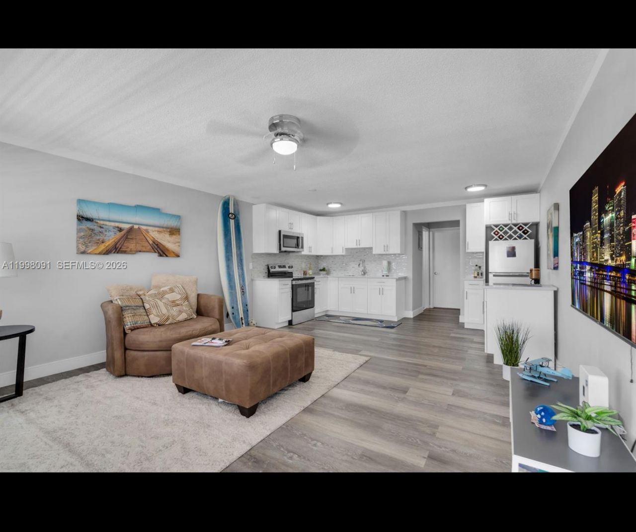 2111 NE 56th St, Unit 206, Fort Lauderdale, FL 33308 Photo