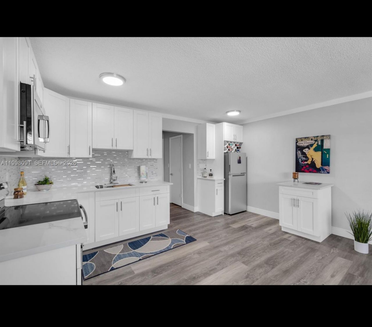 2111 NE 56th St, Unit 206, Fort Lauderdale, FL 33308 Photo