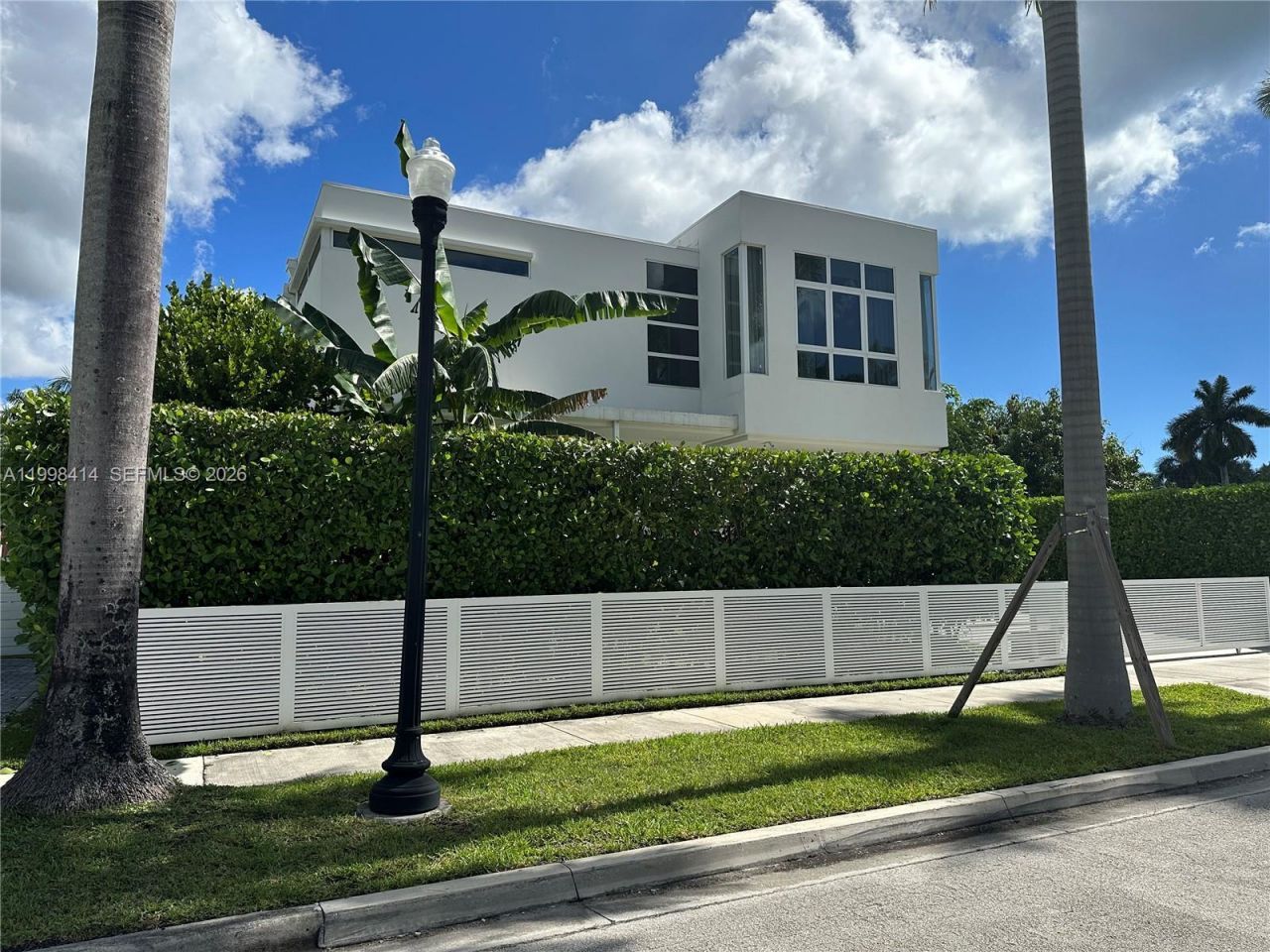 949 Tyler St, Hollywood, FL 33019 Photo