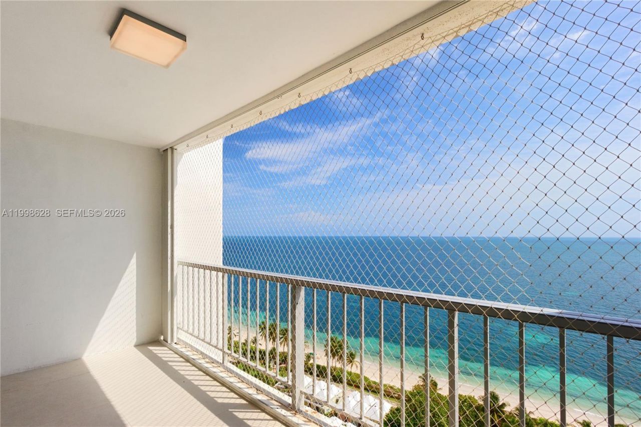 881 Ocean Dr, Unit 18F, Key Biscayne, FL 33149 Photo