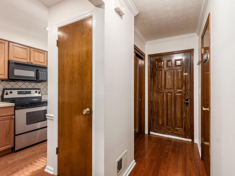 3147 Parkview Drive, Grove City, OH 43123 Photo 10