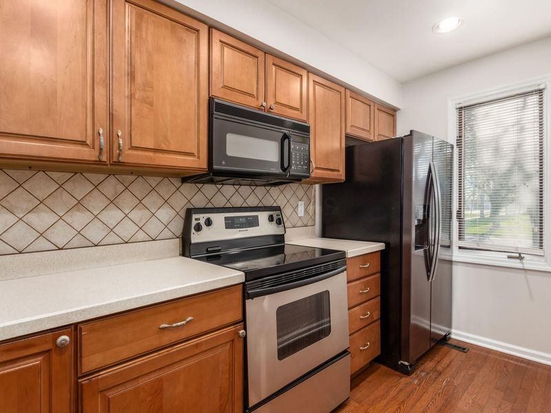 3147 Parkview Drive, Grove City, OH 43123 Photo 12