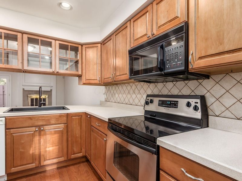 3147 Parkview Drive, Grove City, OH 43123 Photo 13