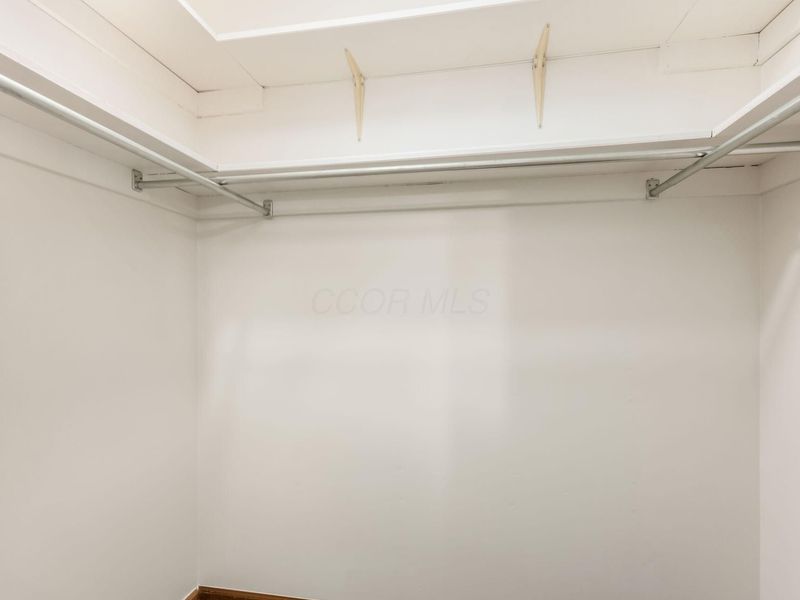 3147 Parkview Drive, Grove City, OH 43123 Photo 24