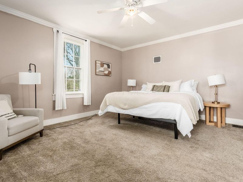 8058 Flint Road , Columbus, OH 43235 Photo 10