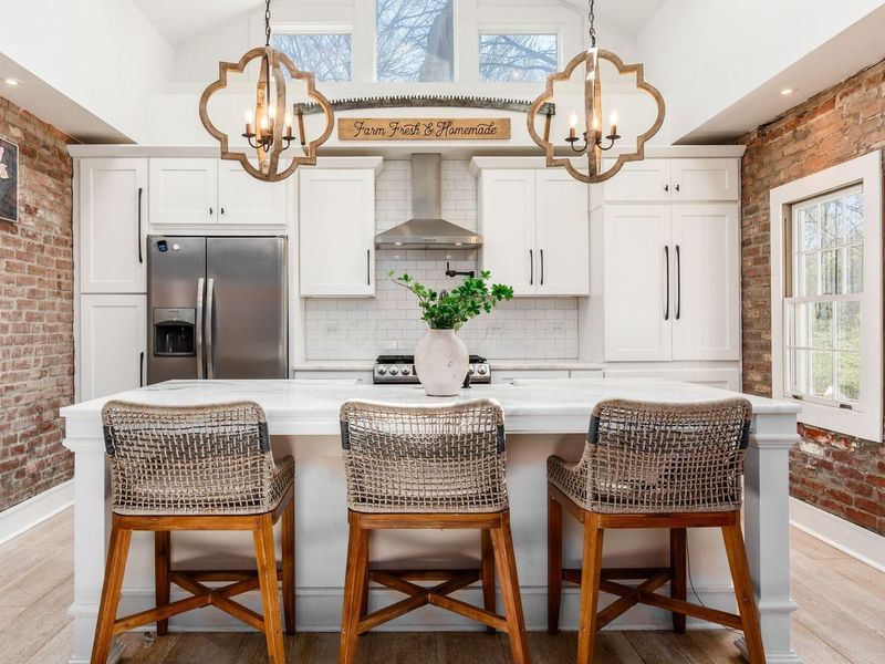 8058 Flint Road , Columbus, OH 43235 Photo 15