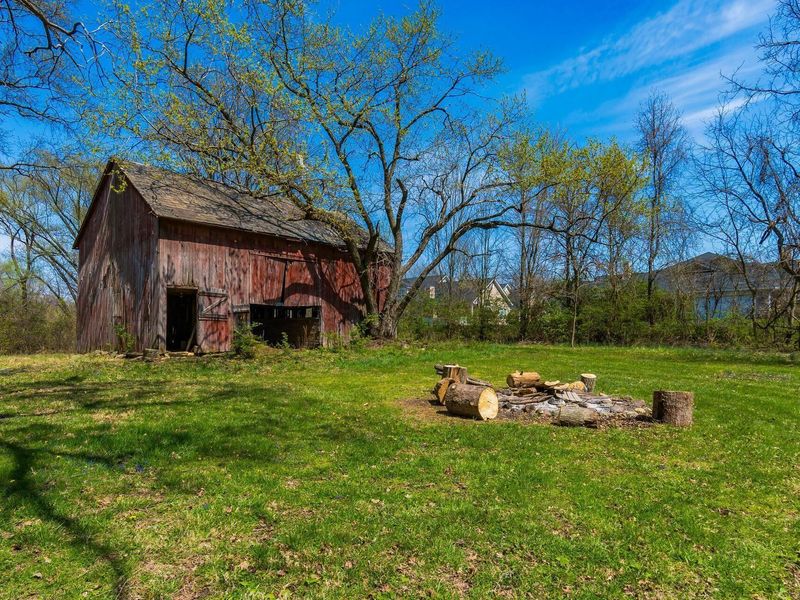 8058 Flint Road , Columbus, OH 43235 Photo 39