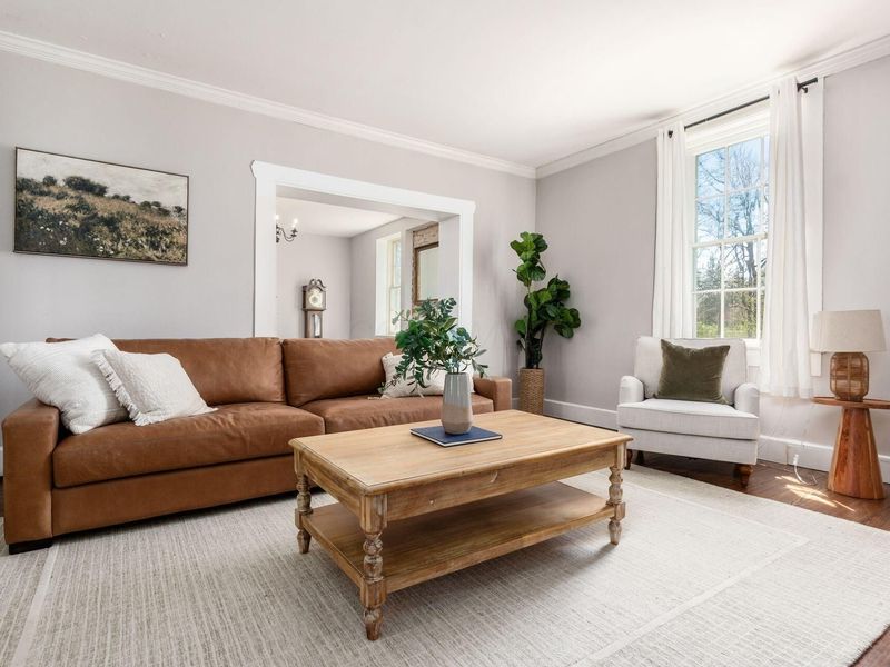 8058 Flint Road , Columbus, OH 43235 Photo 6