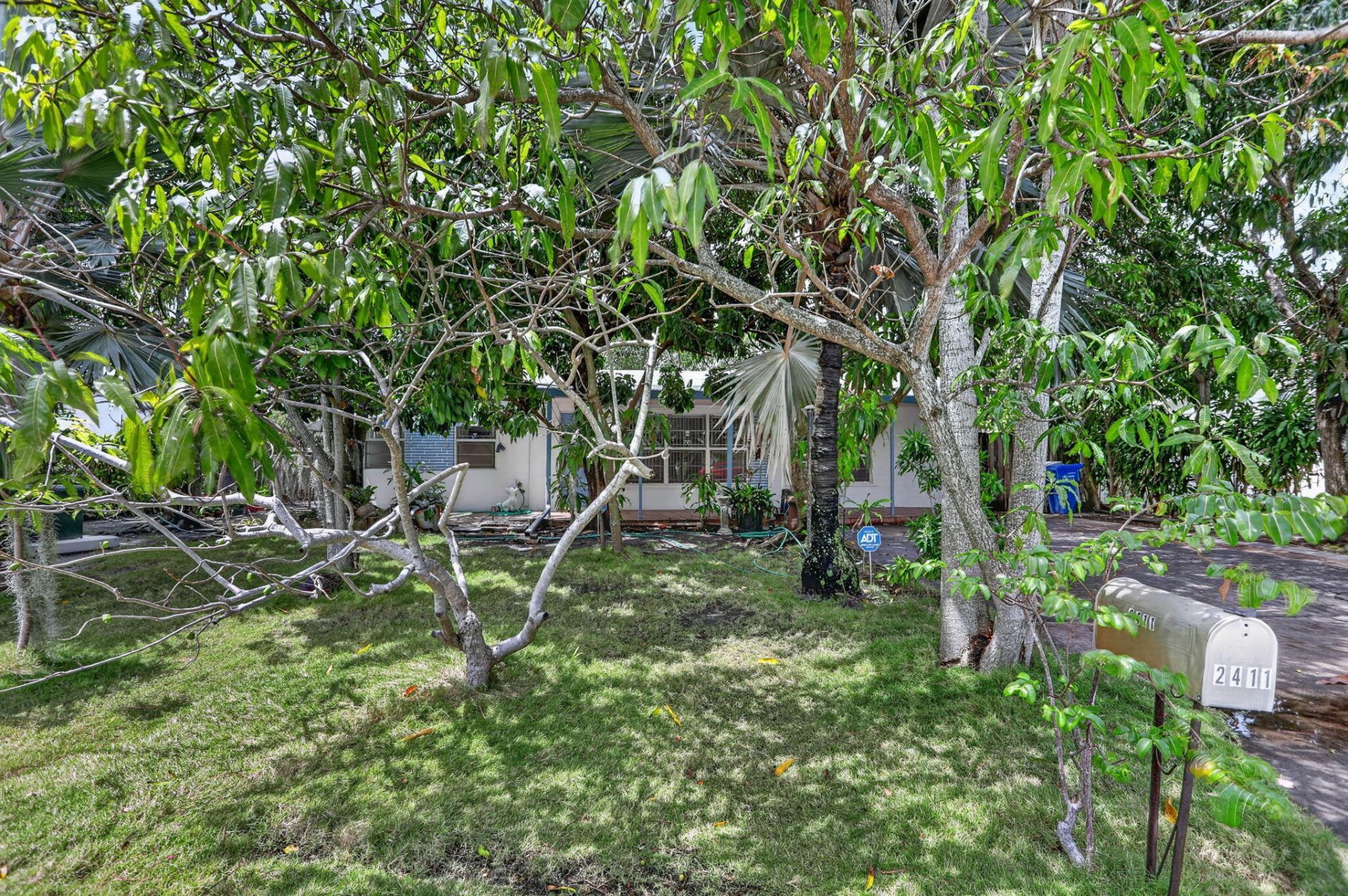 2411 NE 10th Terrace, Pompano Beach, FL 33064 Photo