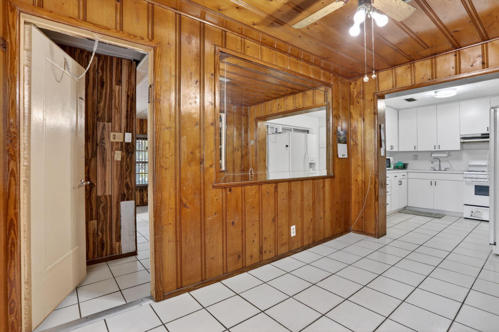 2411 NE 10th Terrace, Pompano Beach, FL 33064 Photo