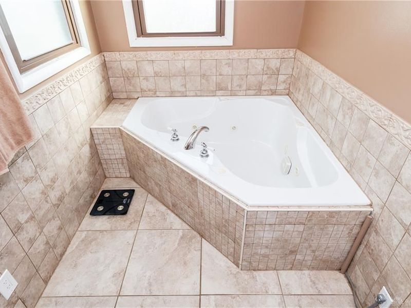 2508 Acorn Drive, Kettering, OH 45419 Photo 19